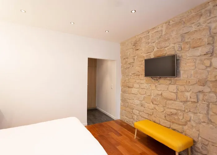 Mimosa Hotel Paryż