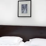 Mimosa Hotel Paris