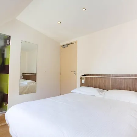 Hotell Mimosa *