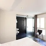 Mimosa Hotel París