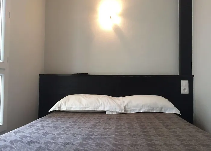 Mimosa Hotel
